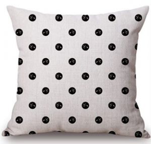 coussin points noirs